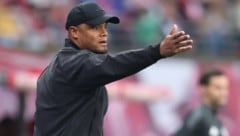 Olise in Frankreich ein Unbekannter? Kompany kann das kaum glauben.