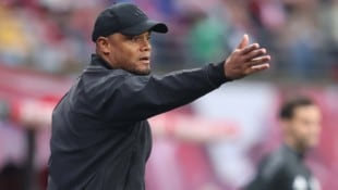 Olise in Frankreich ein Unbekannter? Kompany kann das kaum glauben.