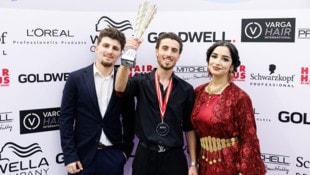 Friseurlehrling Kasem (Mitte) sicherte sich den Sieg.