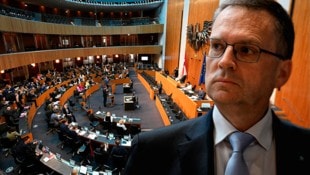 Wie geht es nach dem Postenschacher-Prozess mit August Wöginger weiter? Bei einer Verurteilung ...