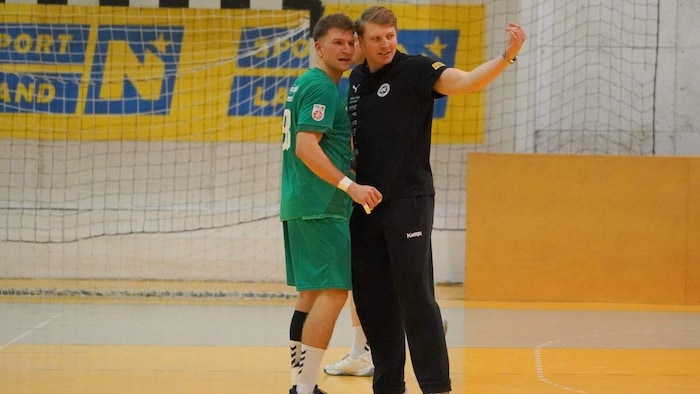 Sebastian Hutecek (li.) mit Teamstar und Bruder Lukas.