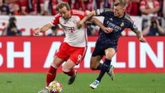 Im bislang letzten Champions-League-Duell mussten die Bayern (Bild Kane, li.) gegen Real (Kroos) ...