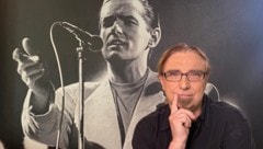 Rudi Dolezal gibt geheime Einblicke in Falcos Leben und sein Ende.