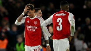 Hängende Gesichter bei den Arsenal-Spielern ...
