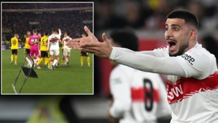 In den Schlussminuten fand sogar ein Klappstuhl seinen Weg auf den Rasen.