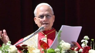 Papst Leo XIV. bei seiner ersten Ostermesse