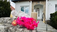 Die Leiche der Frau wurde im Garten des Hauses entdeckt. Die 38-Jährige wies Stich- und ...