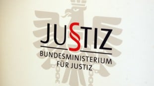 Nach dem Innenministerium soll nun auch das Justizministerium Akten an den U-Ausschuss liefern. 