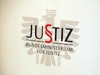 Nach dem Innenministerium soll nun auch das Justizministerium Akten an den U-Ausschuss liefern. 
