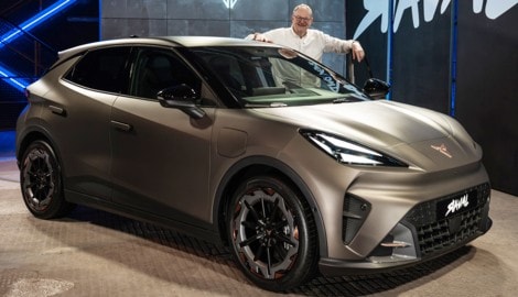 Stephan Schätzl stellt den Cupra Raval hier im Video vor.