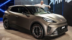 Stephan Schätzl stellt den Cupra Raval hier im Video vor.