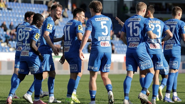 Die siegreichen „Wölfe“ von St. Pölten …