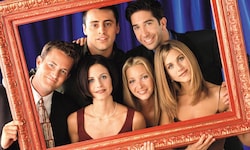 Lisa Kudrow (Mitte) behauptet jetzt: Sie war der „Friends“-Star, für den sich niemand ...