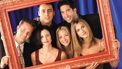 Lisa Kudrow (Mitte) behauptet jetzt: Sie war der „Friends“-Star, für den sich niemand ...