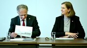 Finanzminister Marterbauer und seine Staatssekretärin Eibinger-Miedl haben harte Wochen vor ...