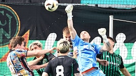 Wackers Abwehr hatte bei zwei Standards das Nachsehen.