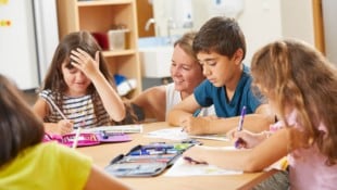 An 75 Schulstandorten werden Kärntner Schulkinder von Pädagoginnen und Pädagogen des BÜM ...