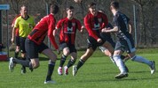 Kampfszenen im Innviertler Derby zwischen Sigharting und Taufkirchen.