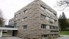 Das Gebäude wurde vom Verein als sogenanntes Clearing House genutzt.