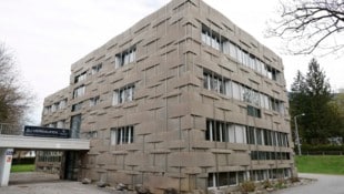 Das Gebäude wurde vom Verein als sogenanntes Clearing House genutzt.