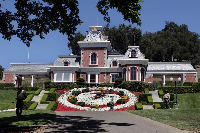 Die Geschwister waren früher oft auf Michael Jackson Neverland-Ranch zu Gast.