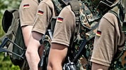 Das Verteidigungsministerium führt als Begründung an: „Wir müssen für den Ernstfall wissen, wer ...