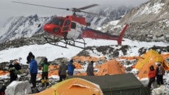 Millionenbetrug auf 8849 Metern: Mit gefälschten Rettungsaktionen dürften einige Personen ein ...