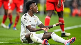Häufiges Bild: Vinicius Junior reklamiert ein Foulspiel.