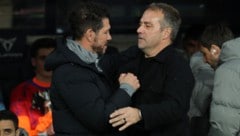 Diego Simeone (l.) gastiert heute bei Hansi Flick (r.).