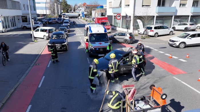 Der Unfall ereignete sich im Kreuzungsbereich Landstraße/Arlbergstraße.