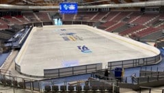 In der Salzburgarena gibt es jetzt eine große Eisfläche.