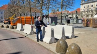 Diese Beton-Schutzwände müssen pro Event aufgestellt werden.