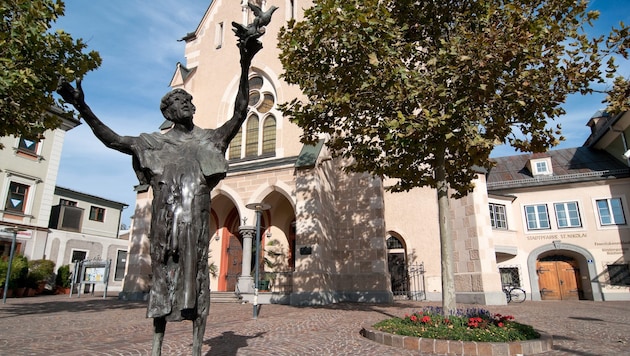 „Villach anders erleben – eine Achse voller Geschichten“ – in der Draustadt wird von honorigen ...