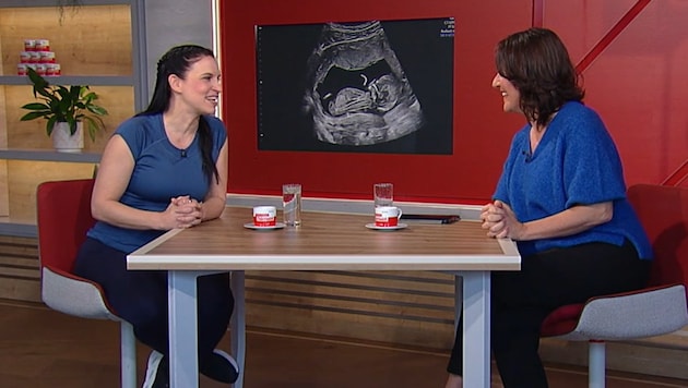 In „Guten Morgen Österreich“ ließ Conny Kreuter am Mittwoch die Babybombe platzen und plauderte ...