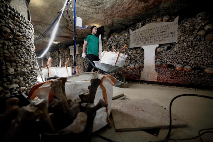 Neue technische Anlagen sowie moderne Luftbereitungssysteme sollen die Katakomben besser ...