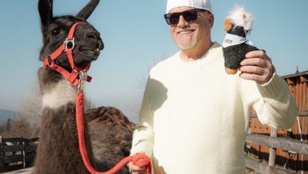 DJ Ötzi mit einem seiner neuen Patentiere