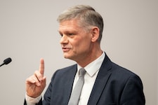 Hanger wird Kreutner unangenehme Fragen stellen