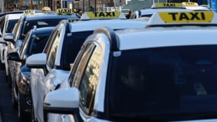 Kein Taxifahrer nahm das Ehepaar mit (Symbolbild). 