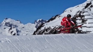 Nicolas Lussnig flog in seiner Vorarlberger Heimat zu Platz drei bei den Skicross ...