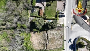 Durch die Gegend um Petacciato zieht sich ein Riss.