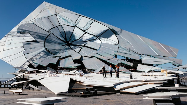 Der Riesenspiegel auf der Seebühne in Bregenz.