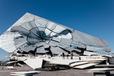 Der Riesenspiegel auf der Seebühne in Bregenz. 
