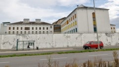 Die Betroffenen sitzen in der psychiatrischen Abteilung der Grazer Justizanstalt Karlau.