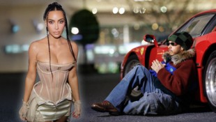 Kim Kardashian (l.) nahm neben Lewis Hamilton (r.) auf dem Beifahrersitz Platz.