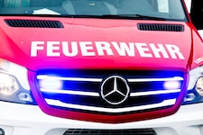 Die Feuerwehr musste die Wohnungstür aufbrechen.