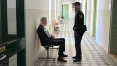 Der Angeklagte im Landesgericht St. Pölten.