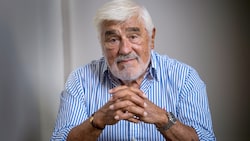 Die Fans trauern um Mario Adorf: Die Schauspiel-Legende ist im Alter von 95 Jahren verstorben.