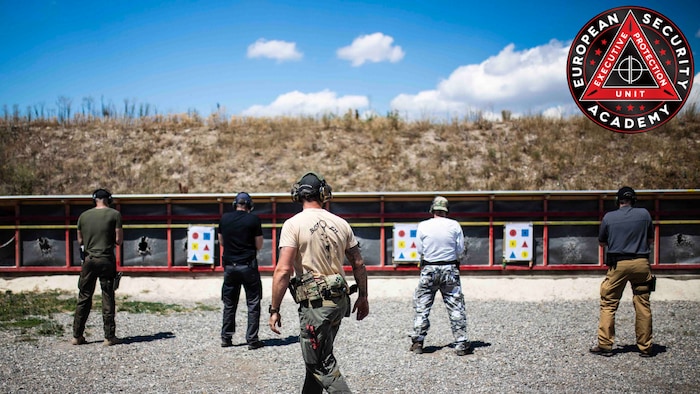 *Eine Person mit aufrechtem Waffenverbot darf nicht am Kurs teilnehmen. Personen unter 18 ...
