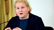 Schumann hat den Gesetzesentwurf bereits in die Koordinierung geschickt – Neos und ÖVP halten ...