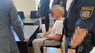 Lange hatte die Polizei den Angeklagten, der auch einen Wohnsitz in Brasilien hat, gesucht. ...